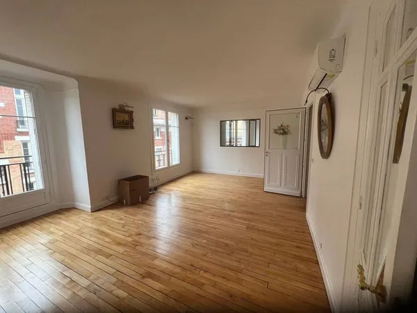 Appartement 2 pièces 63 m²