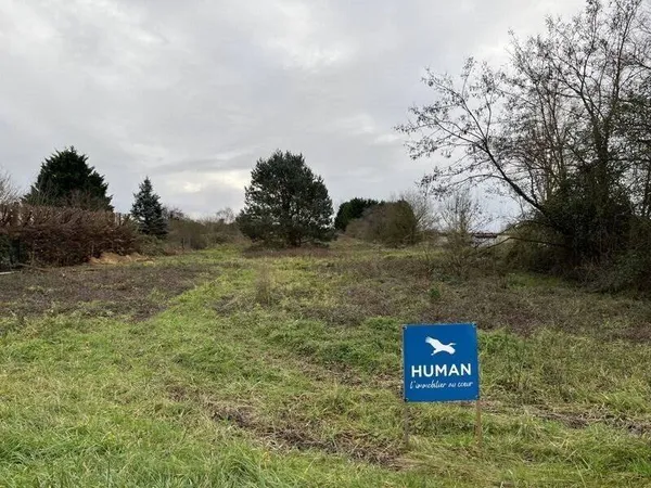 Terrain constructible 5903 m²