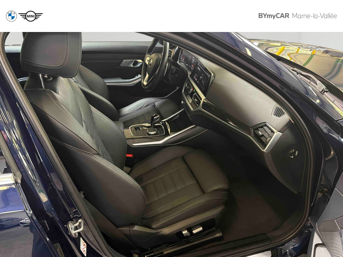 BMW Touring 320i 184 ch BVA8 — photo 38