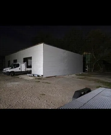 Location dépôt hangar