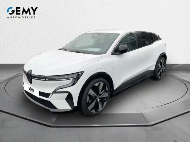 Renault Megane e-tech ev40 130ch standard charge — photo 33