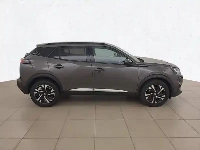 Peugeot 2008 bluehdi 130 s&amp;s eat8 — photo 4