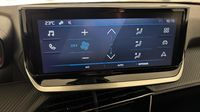 Peugeot 2008 1.2 Hybrid 145ch Style e-DCS6 — photo 19