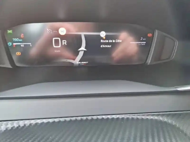 Peugeot 208 hybrid 110 e-dcs6 — photo 68
