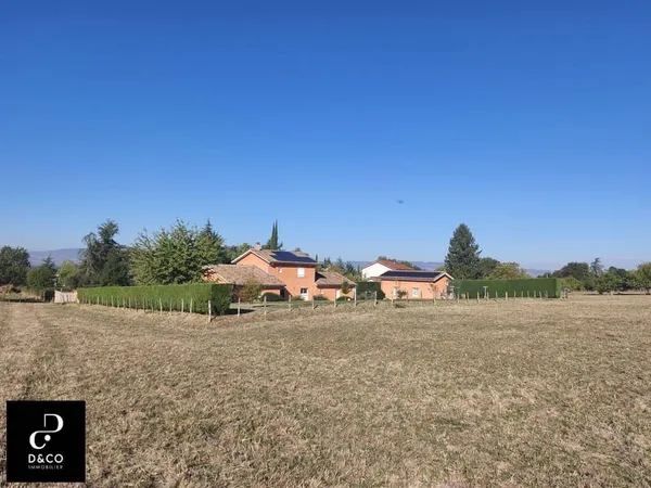 Maison 8 pièces 206 m²