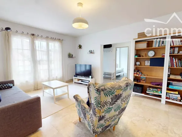 Maison  3 pièces  avec  espace professionnel