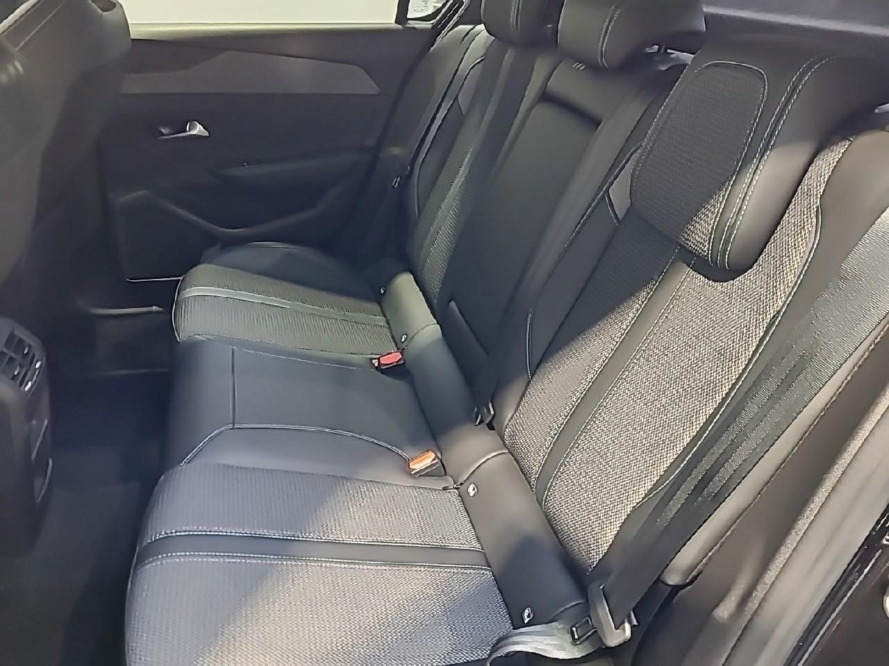 Peugeot 308 bluehdi 130ch s&s eat8 allure — photo 13