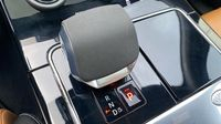 Land-Rover Range Rover Velar 2.0 P400e 404ch PHEV R-Dynamic HSE AWD BVA — photo 11