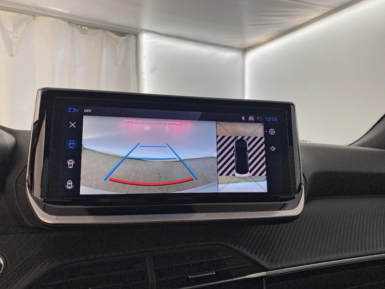 Peugeot 2008 hybrid 145 ch e-dcs6 allure — photo 17
