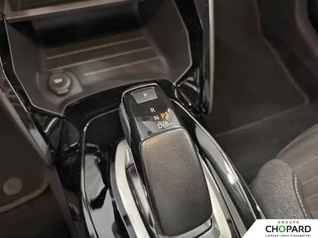 Peugeot 208 electrique 50 kwh 136ch — photo 17