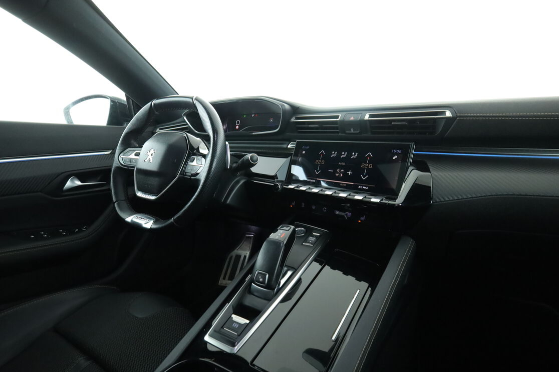 Peugeot 508 1.6 PureTech GT Line EAT8 — photo 12