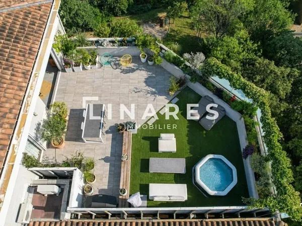 Appartement 5 pièces 145 m²