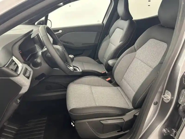 Renault Clio eco-g 100 ch gsr2 — photo 18