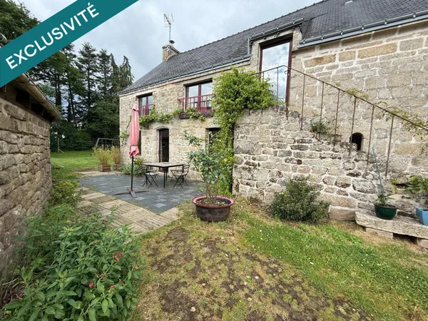 MAGNIFIQUE LONGERE DE 268 M2 ENTIEREMENT RENOVEE SUR TERRAIN DE 8181 M2