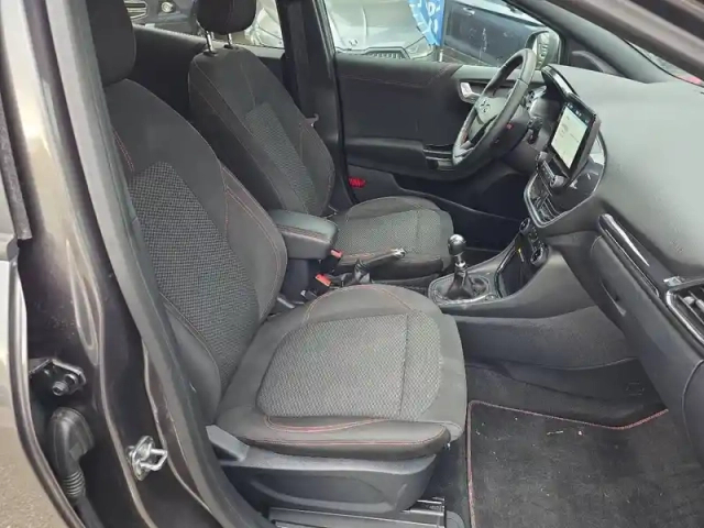 Ford Puma 1.0 flexifuel 125ch s&amp;s mhev st-line design 3 — photo 11