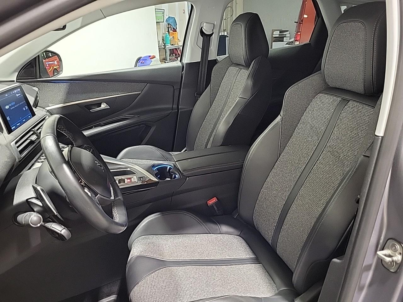 Peugeot 3008 bluehdi 130ch s&s eat8 allure — photo 10