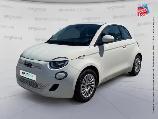 Fiat 500 e 95ch action