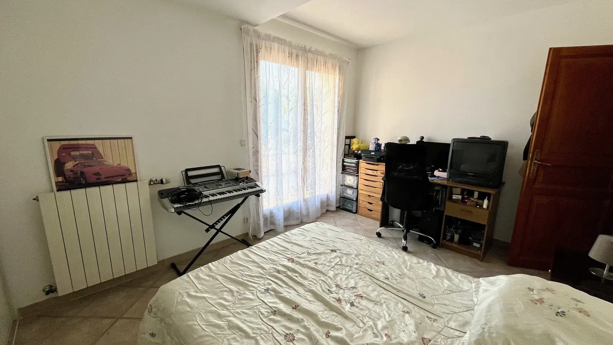 Photo 13