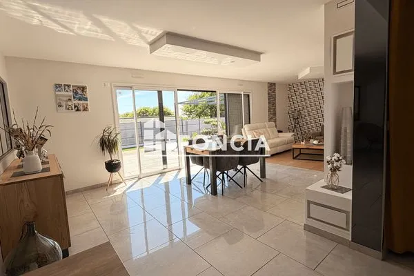 Maison 7 pièces 182 m²