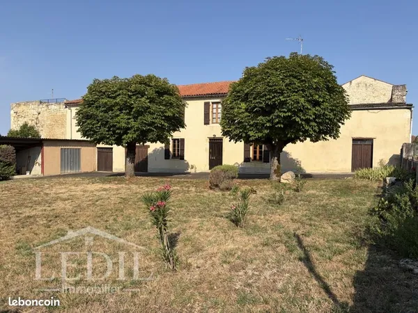 Maison de village 4 pièces 150 m²