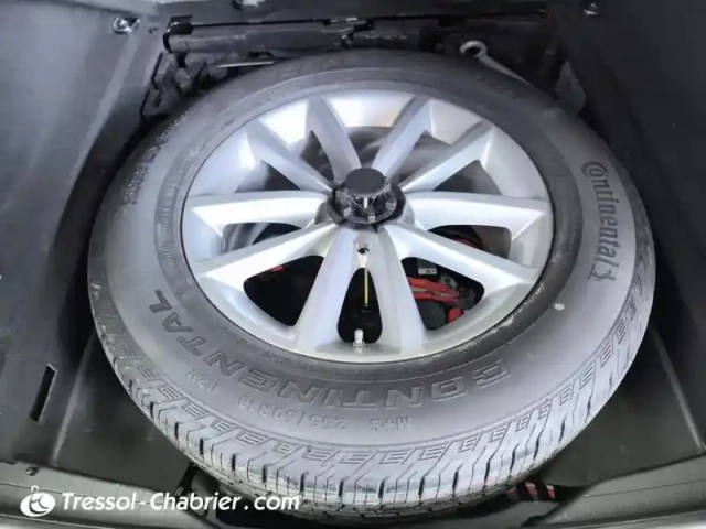 Jaguar F-Pace 2.0 d - 180 awd portfolio — photo 4