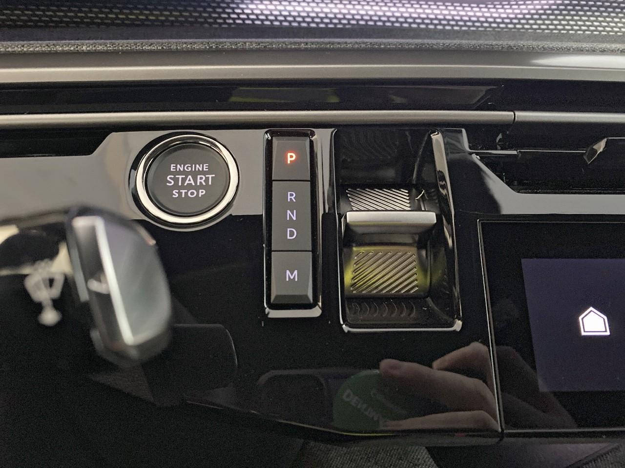 Peugeot 3008 hybrid 145 e-dcs6 gt — photo 15