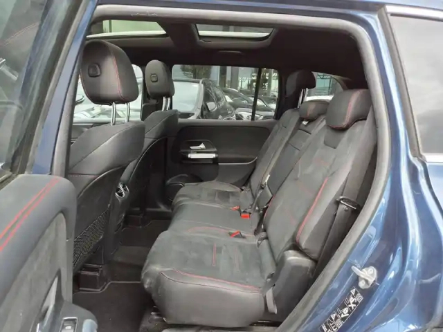 Mercedes Glb 200 d 8g-dct — photo 10