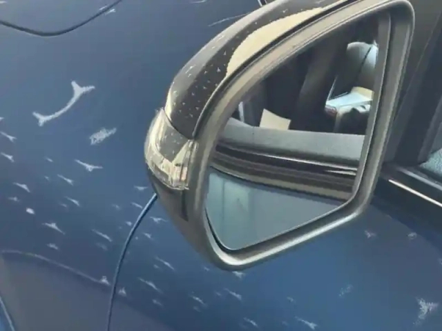 Mercedes Gla 200 d amg line — photo 39