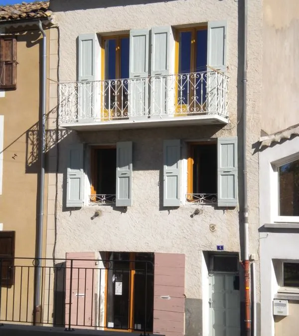 Photo 1