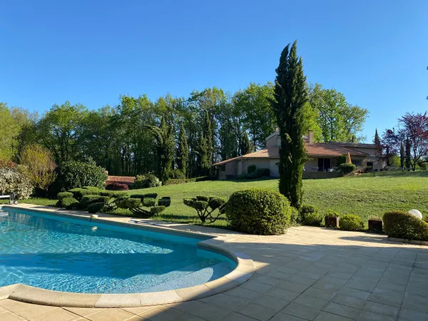 Maison 6 pièces 200 m²