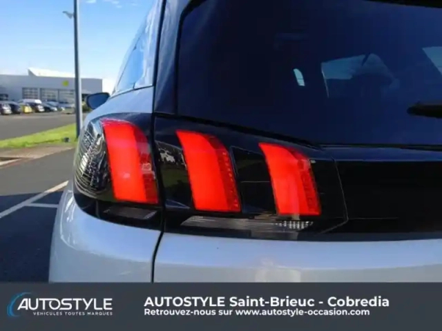 Peugeot 5008 1.5 bluehdi 130ch e6.c gt line s&amp;s eat8 — photo 4