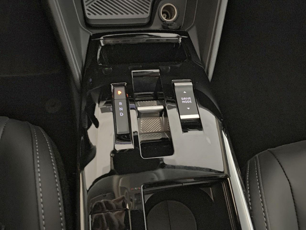 Citroën C4 hybride 145 ch e-dcs6 max — photo 17