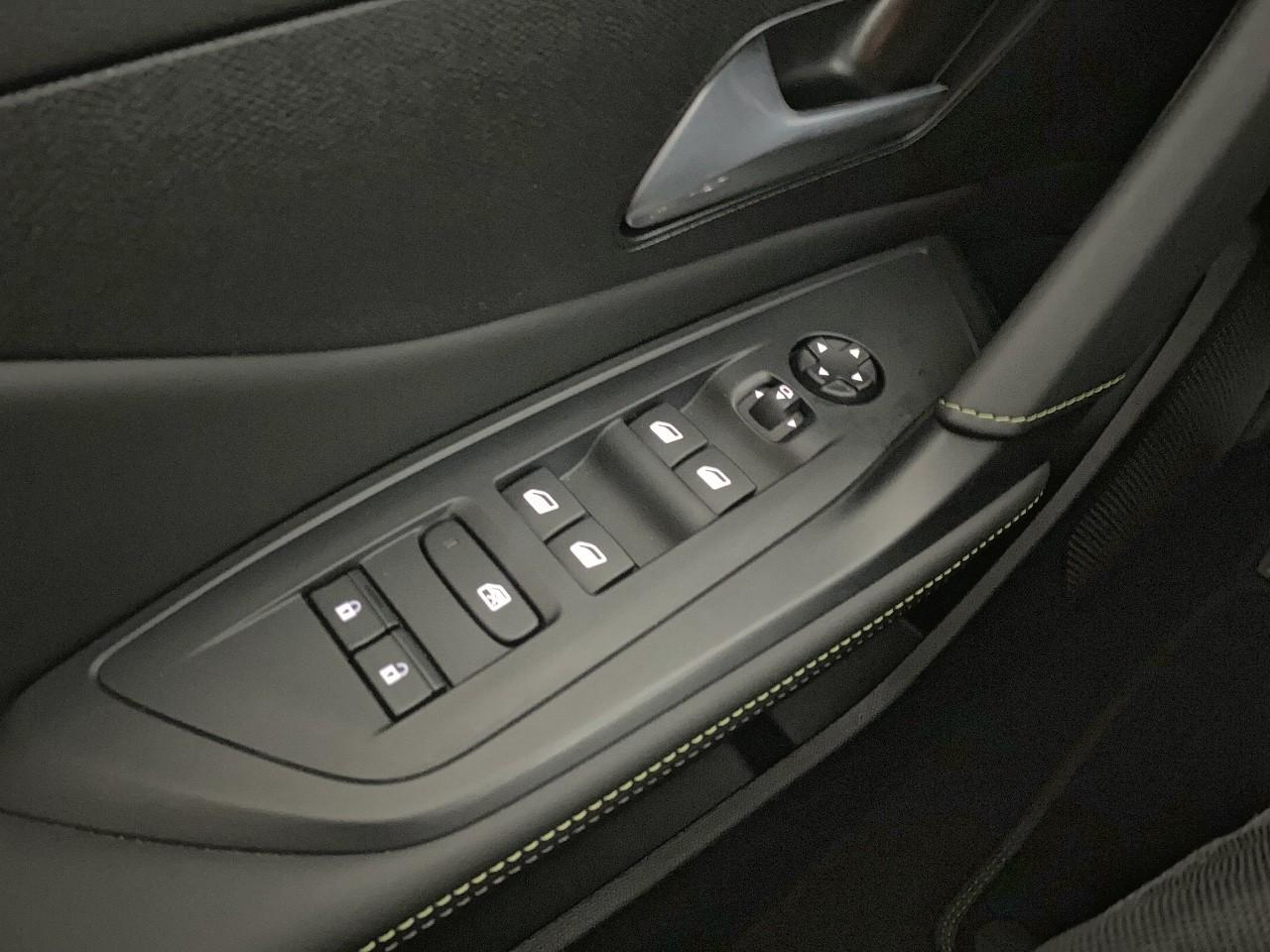 Peugeot 408 hybrid 145 e-dcs6 gt — photo 20