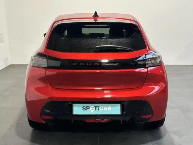 Peugeot 208 1.2 100 allure / carplay / caméra — photo 5