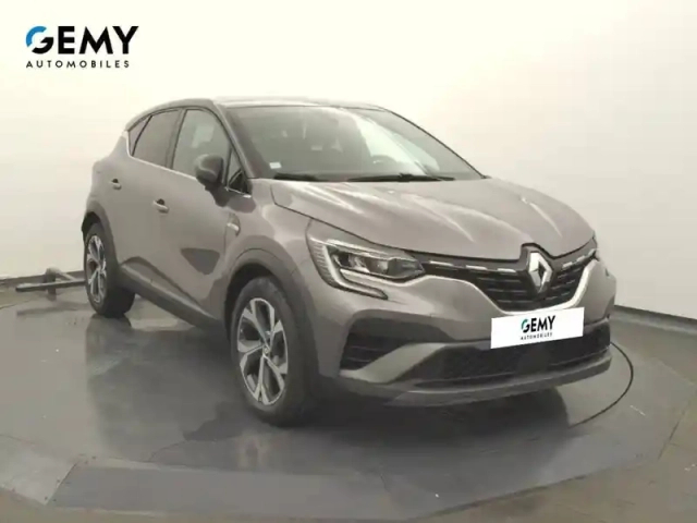 Renault Captur tce 140 edc - 21b — photo 3