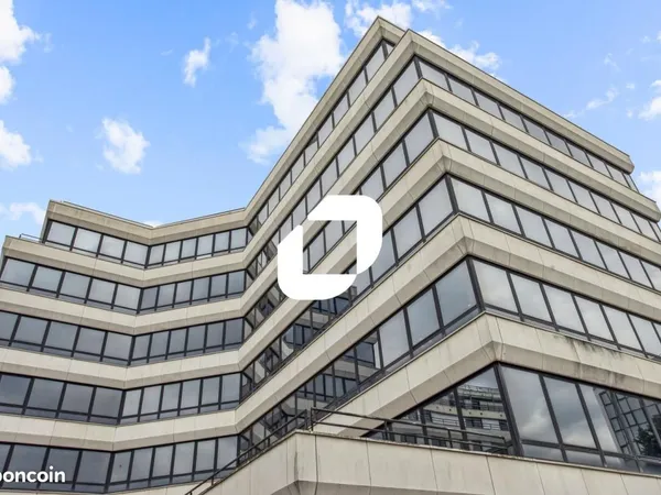Bureau 1 790 m²