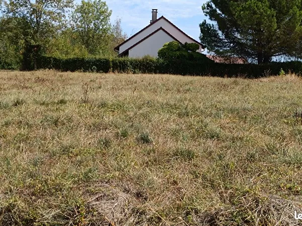 Terrain à bâtir