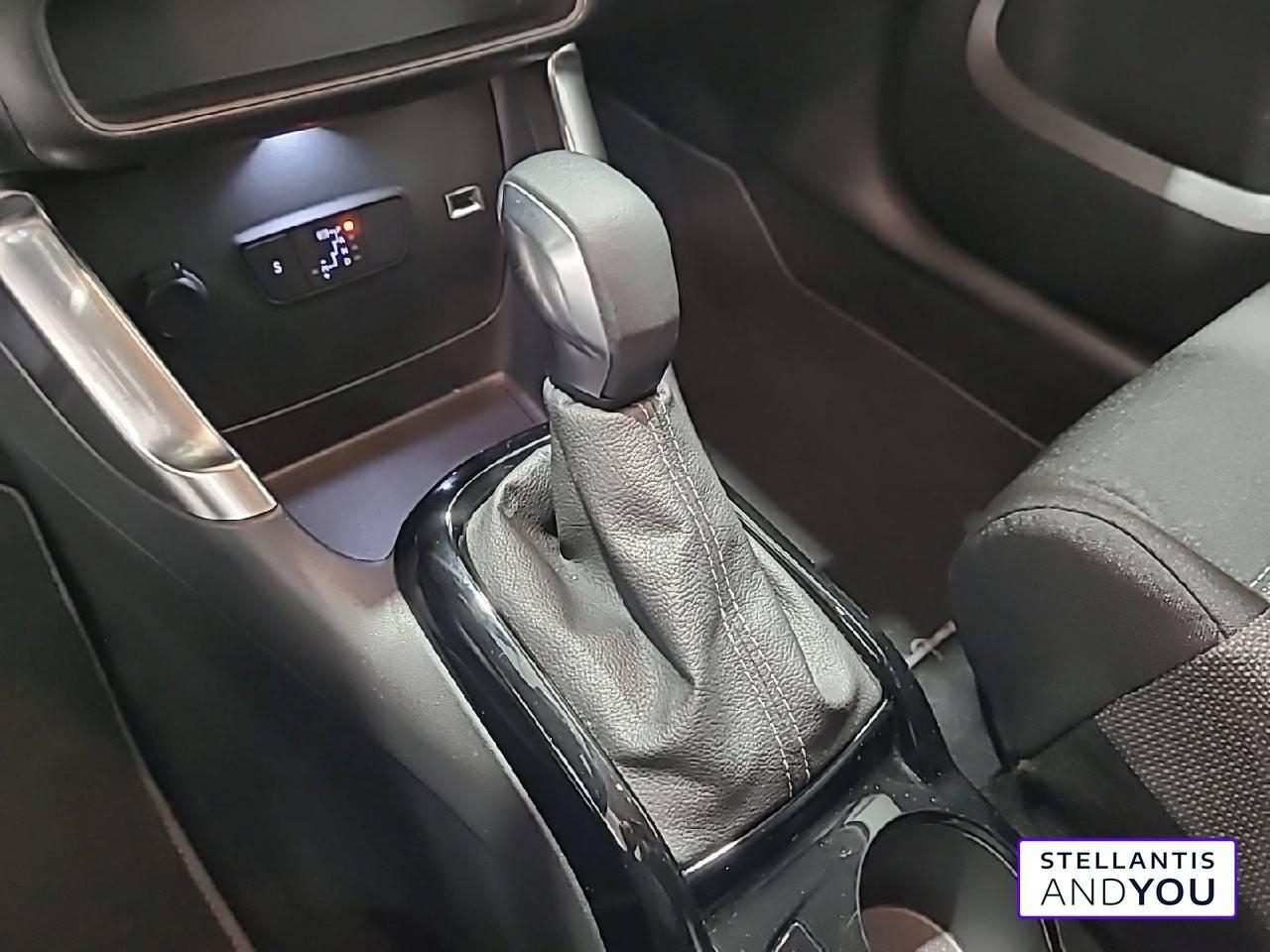 Citroën C3 Aircross puretech 130 s&s eat6 c-series — photo 12