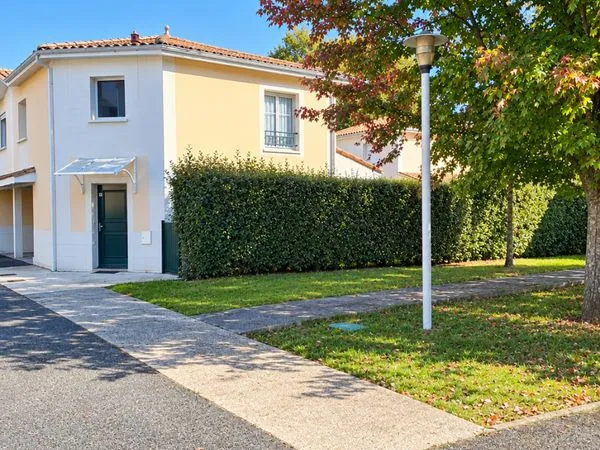 Maison T4 avec jardin dans résidence calme