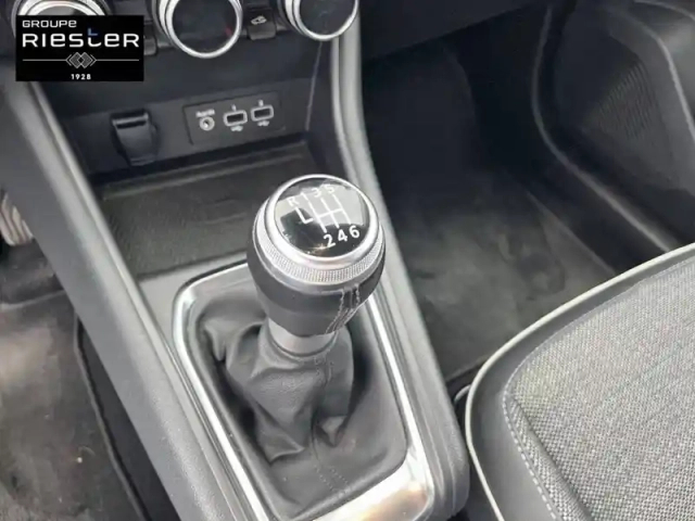 Renault Captur tce 90 - 21 — photo 14