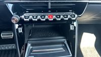 Peugeot 2008 1.2 PureTech 130ch S&S GT EAT8 — photo 15