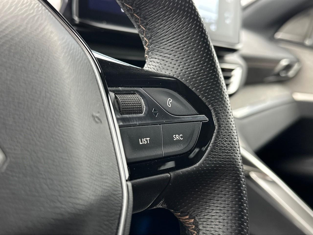 Peugeot 3008 puretech 130ch s&s eat8 gt — photo 19