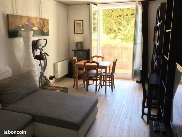 Appartement T2 meublé 47 m2 + balcon/cave Toulon Ouest