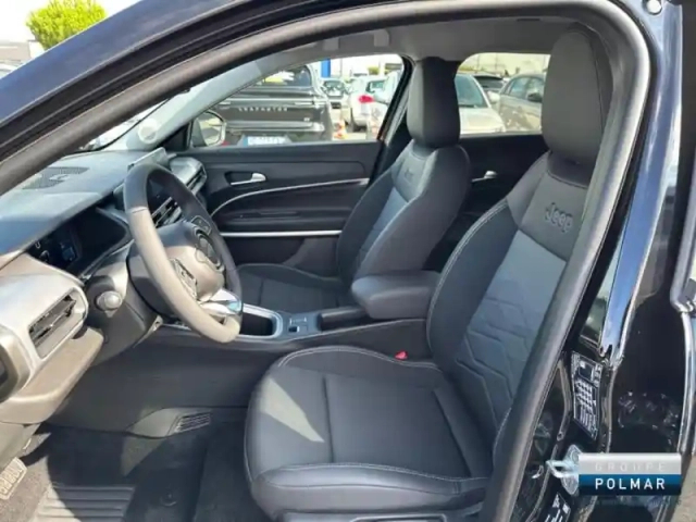 Jeep Avenger electrique 156ch 115kw altitude — photo 11