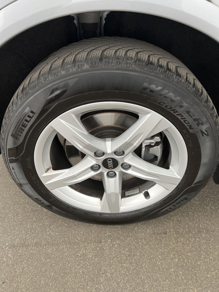 Audi Q5 — photo 33