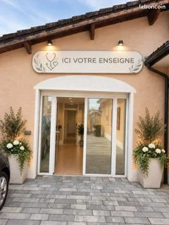Local professionnel 100m2