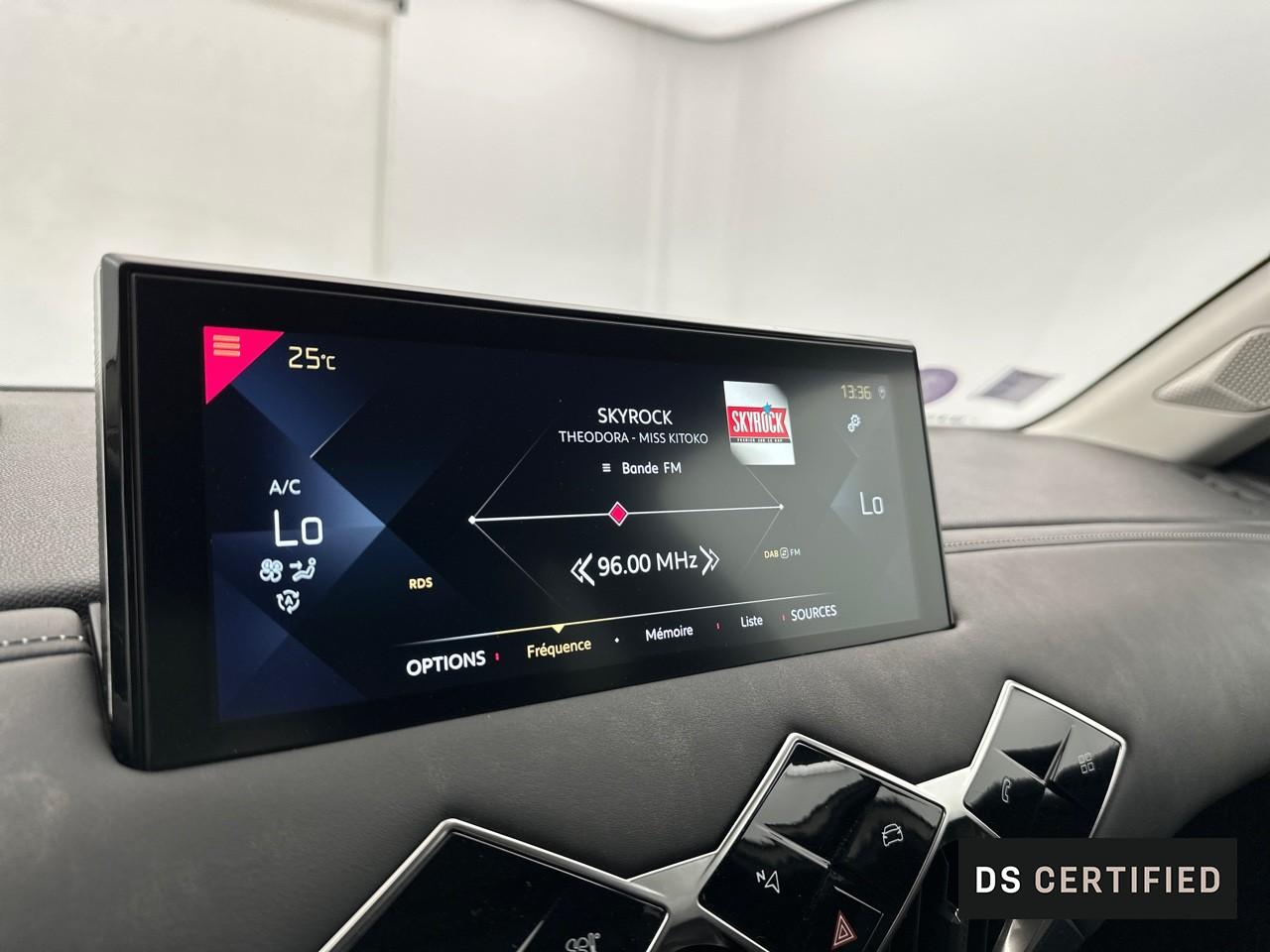 Ds Ds 3 crossback puretech 130 eat8 louvre — photo 24