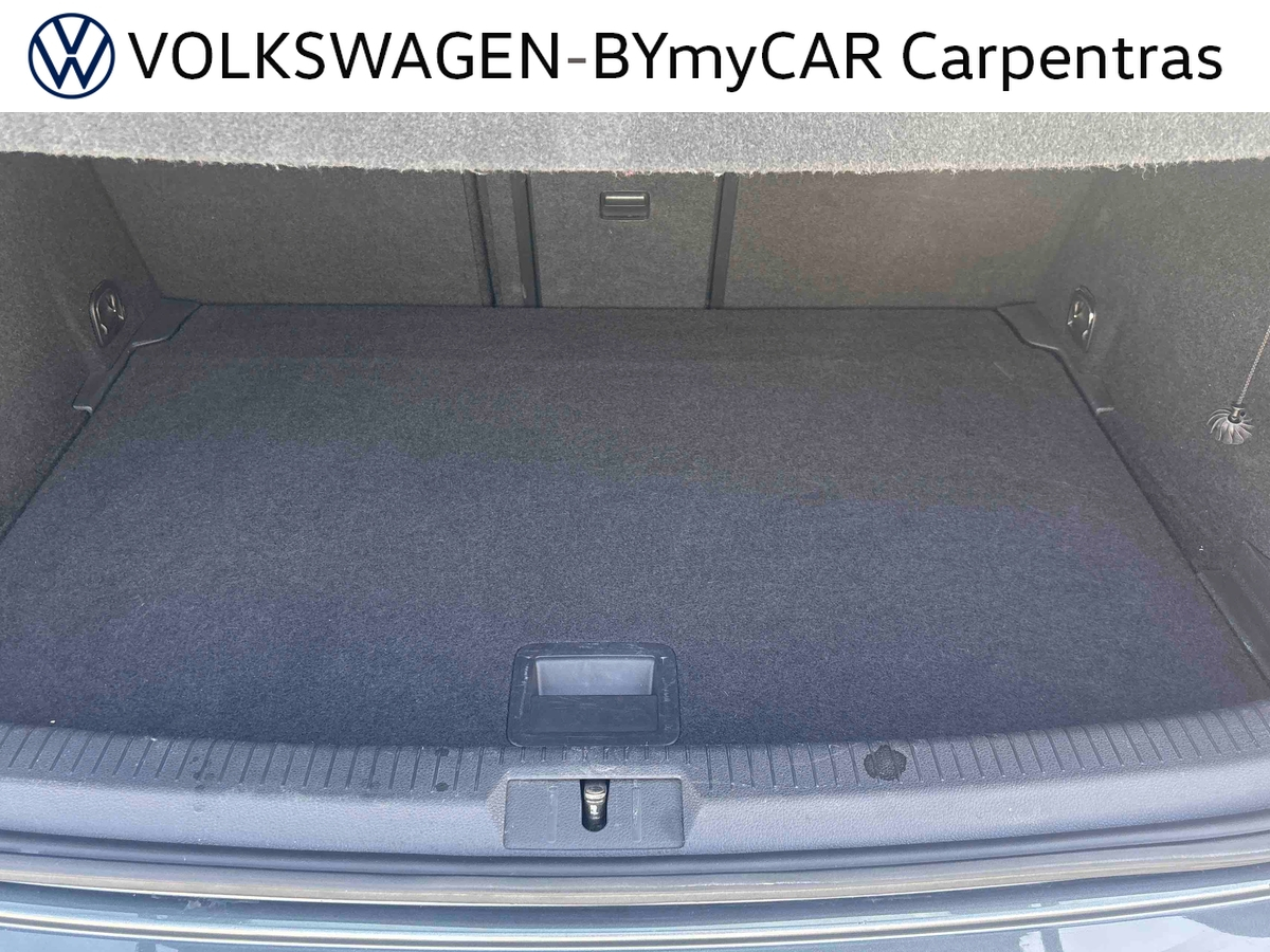 Volkswagen Golf 1.6 TDI 115 FAP BVM5 — photo 24