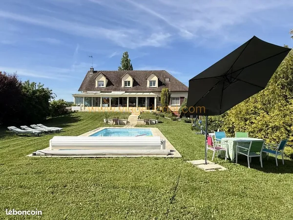 Maison en viager 7 pièces 258 m²