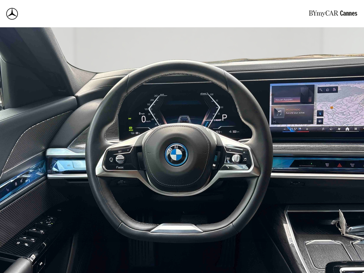 BMW i7 eDrive50 — photo 10